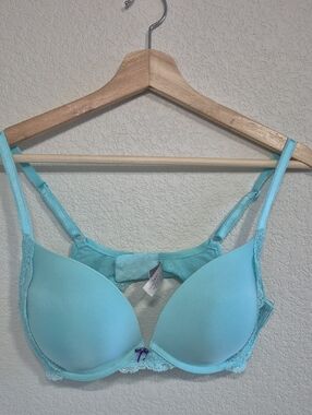 Victoria's Secret Aqua Dream Angels Push-Up Bra with Lace Accent, 36D
